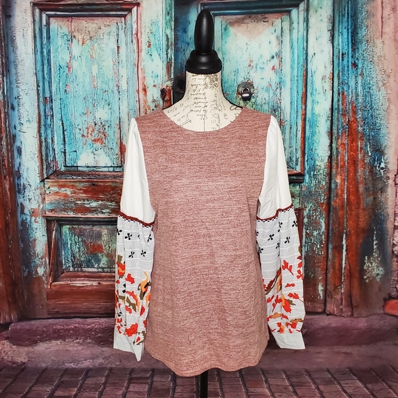 Tops - Pink Printed Knit Sweater